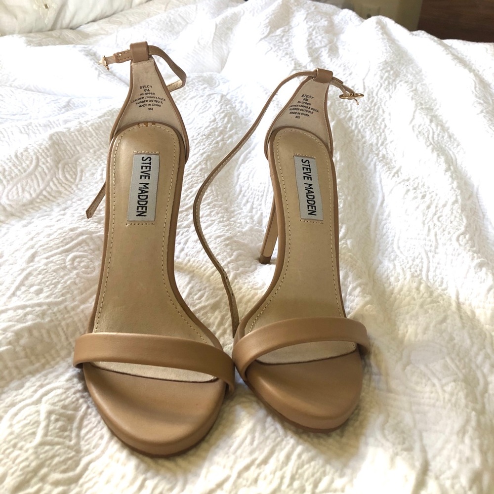 Steve Madden Nude Stecy Heels